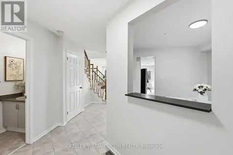 25 Robarts Crescent Ottawa ON K2L 3Z4