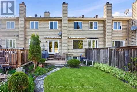 25 Robarts Crescent Ottawa ON K2L 3Z4