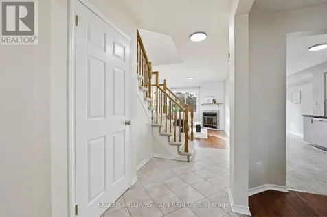 25 Robarts Crescent Ottawa ON K2L 3Z4