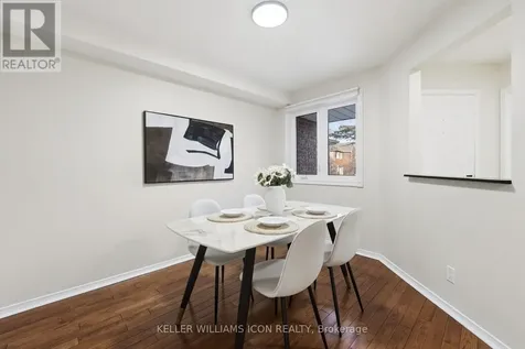 25 Robarts Crescent Ottawa ON K2L 3Z4