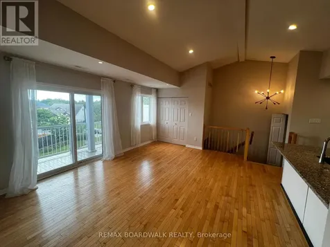 26 Sternes Private Ottawa ON K4A 0X8