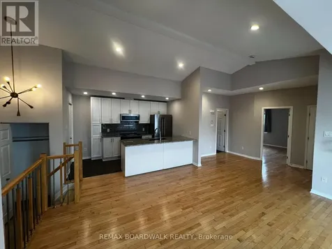 26 Sternes Private Ottawa ON K4A 0X8