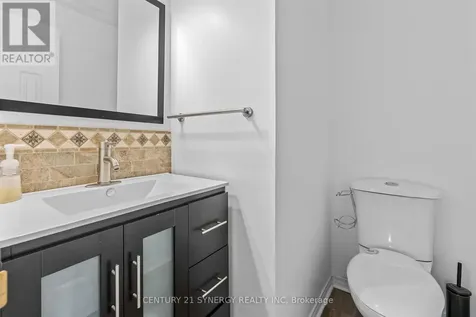 6 Fessenden Way Ottawa ON K2L 3L1