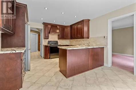 6 Fessenden Way Ottawa ON K2L 3L1