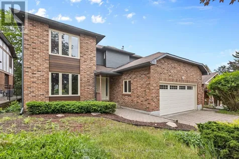 6 Fessenden Way Ottawa ON K2L 3L1