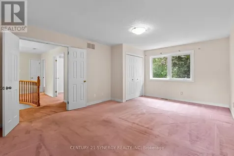 6 Fessenden Way Ottawa ON K2L 3L1