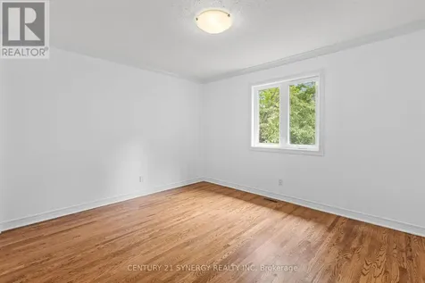 6 Fessenden Way Ottawa ON K2L 3L1