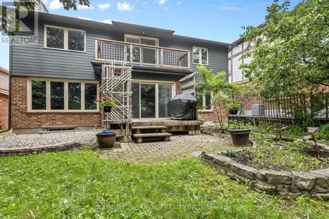 6 Fessenden Way Ottawa ON K2L 3L1