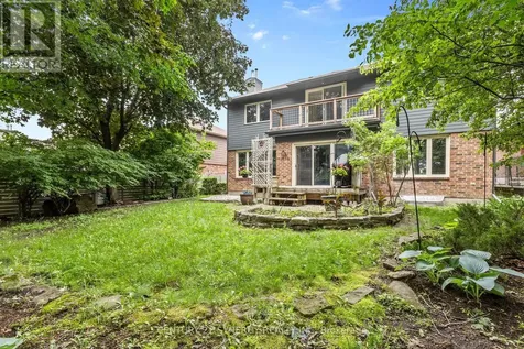 6 Fessenden Way Ottawa ON K2L 3L1