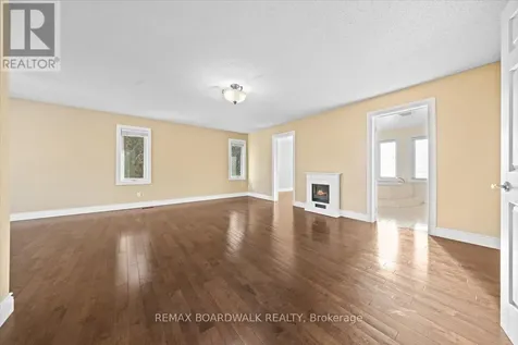 7089 Bush Drive Ottawa ON K4P 1M8