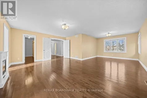 7089 Bush Drive Ottawa ON K4P 1M8