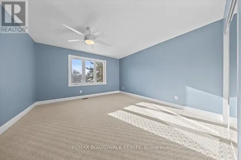 7089 Bush Drive Ottawa ON K4P 1M8