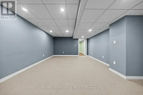 7089 Bush Drive Ottawa ON K4P 1M8
