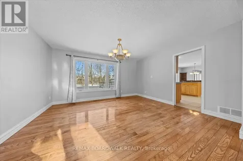 7089 Bush Drive Ottawa ON K4P 1M8