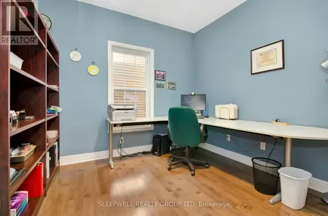 53 Mattawa Crescent Ottawa ON K2M 2E8