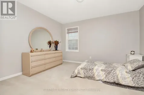 53 Mattawa Crescent Ottawa ON K2M 2E8