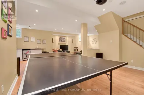 53 Mattawa Crescent Ottawa ON K2M 2E8