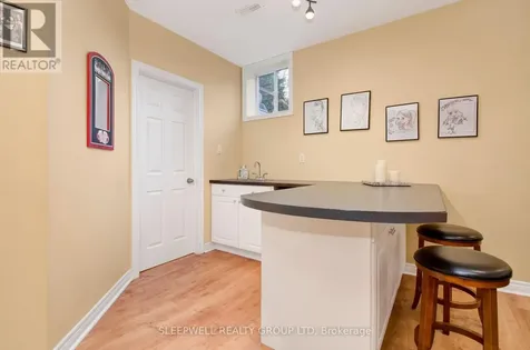53 Mattawa Crescent Ottawa ON K2M 2E8