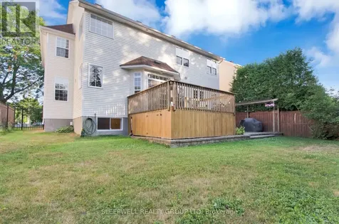 53 Mattawa Crescent Ottawa ON K2M 2E8