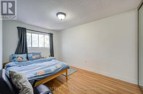 30 Dundalk Drive Toronto (dorset Park) ON M1P 4W1