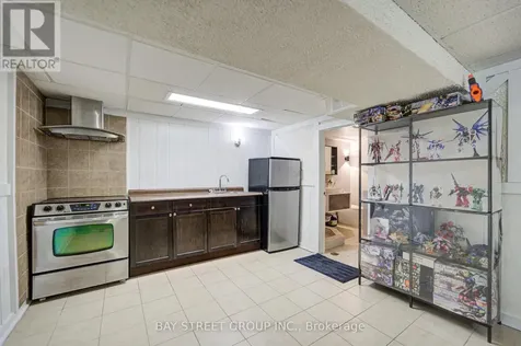 30 Dundalk Drive Toronto (dorset Park) ON M1P 4W1