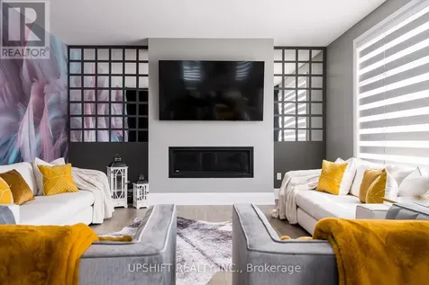 141 Springside Crescent Blue Mountains ON L9Y 5J6