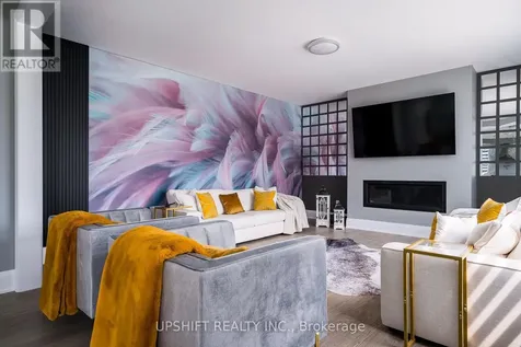 141 Springside Crescent Blue Mountains ON L9Y 5J6