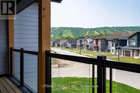141 Springside Crescent Blue Mountains ON L9Y 5J6