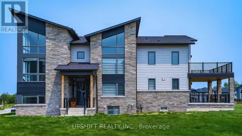 141 Springside Crescent Blue Mountains ON L9Y 5J6