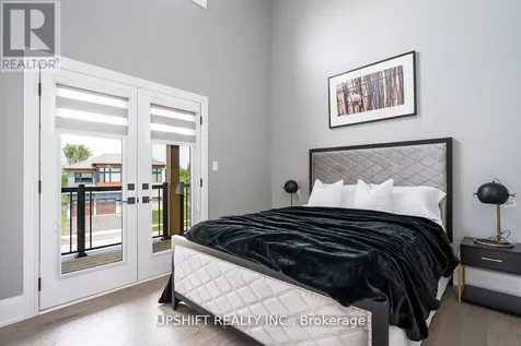 141 Springside Crescent Blue Mountains ON L9Y 5J6