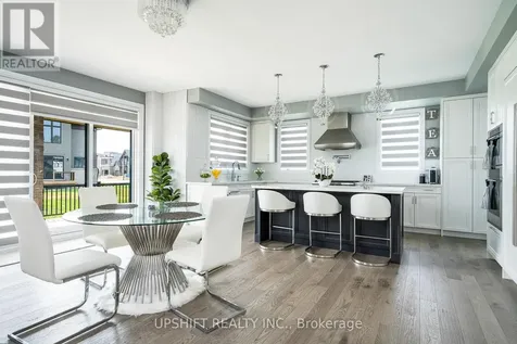 141 Springside Crescent Blue Mountains ON L9Y 5J6