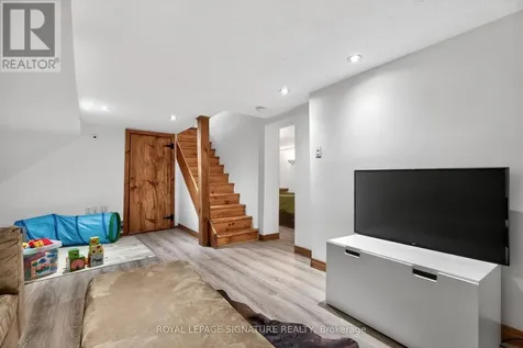 52 Dane Street Kitchener ON N2H 3H7