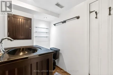 52 Dane Street Kitchener ON N2H 3H7
