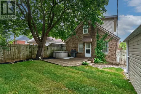 52 Dane Street Kitchener ON N2H 3H7