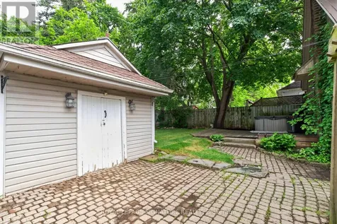 52 Dane Street Kitchener ON N2H 3H7