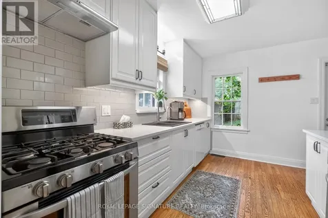 52 Dane Street Kitchener ON N2H 3H7