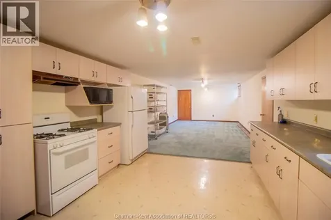 523 Indian Creek Road West Chatham ON N7M 5J5