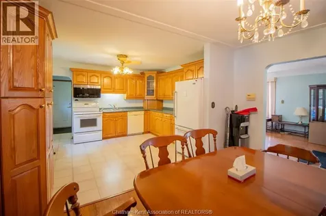 523 Indian Creek Road West Chatham ON N7M 5J5