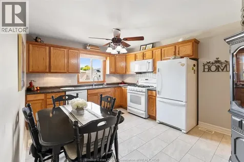 158 Marlborough Street East Leamington ON N8H 4S3