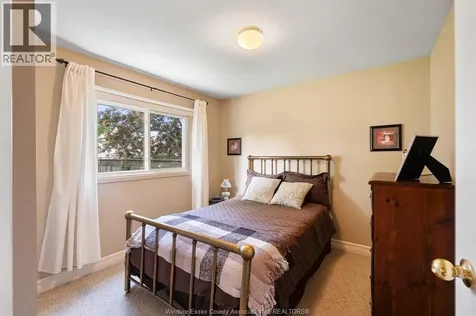 158 Marlborough Street East Leamington ON N8H 4S3