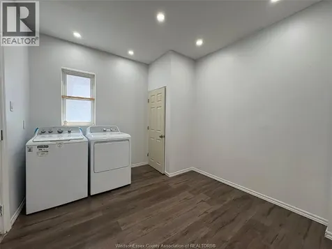1024 Windsor Avenue Windsor ON N9A 1K4