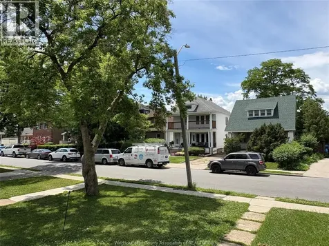 1024 Windsor Avenue Windsor ON N9A 1K4