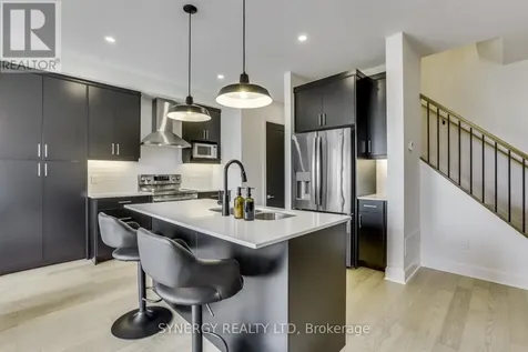 943 Upperpoint Avenue London South (south B) ON N6K 0L1