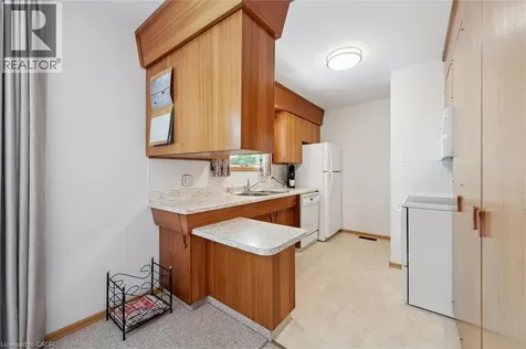 221 Willowdale Avenue Waterloo ON N2J 3M3