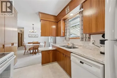 221 Willowdale Avenue Waterloo ON N2J 3M3