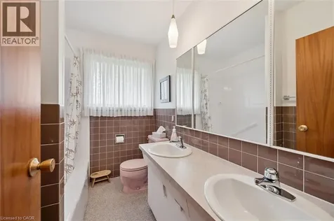221 Willowdale Avenue Waterloo ON N2J 3M3