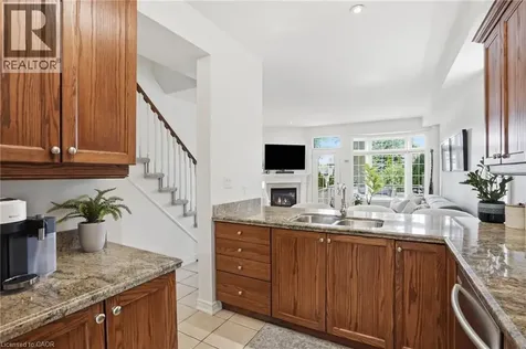 29 Sunnycroft Court Waterdown ON L8B 0L3