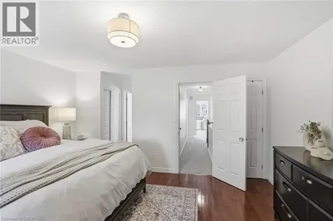 29 Sunnycroft Court Waterdown ON L8B 0L3