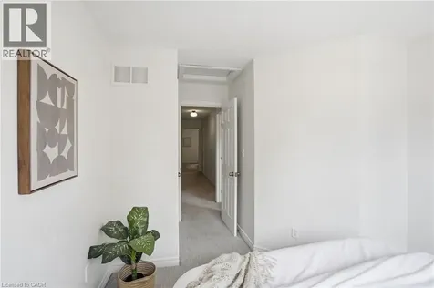 29 Sunnycroft Court Waterdown ON L8B 0L3