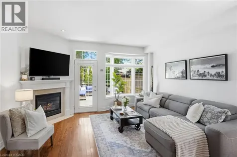 29 Sunnycroft Court Waterdown ON L8B 0L3